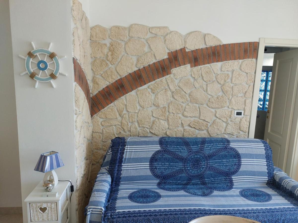 Апартаменты Una Finestra Sul Mare Monolocale Берджеджи Экстерьер фото
